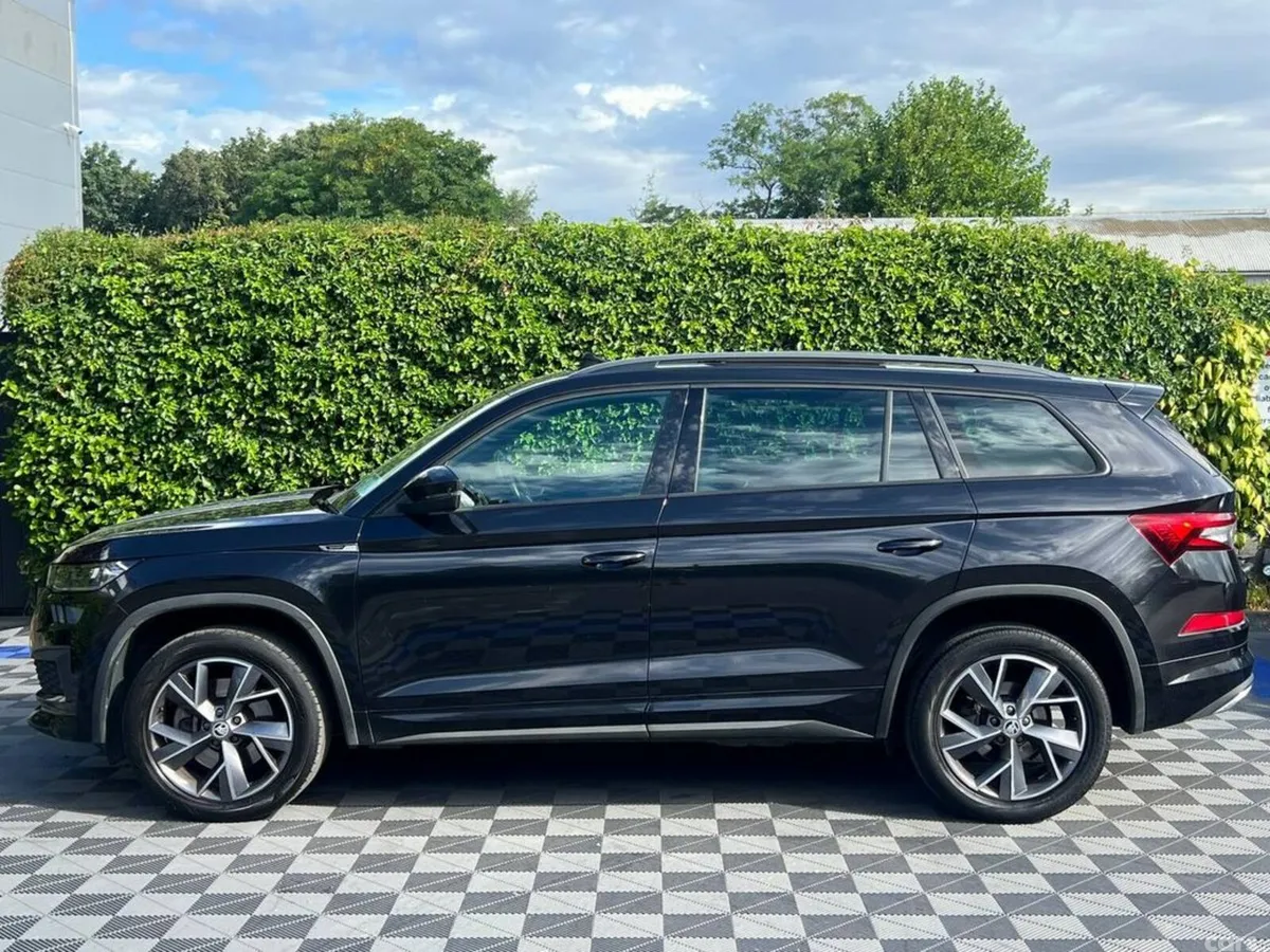 Skoda Kodiaq Estate, Diesel, 2021, Black
