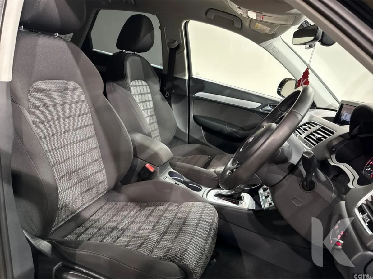 Audi Q3 SUV, Petrol, 2017, Black