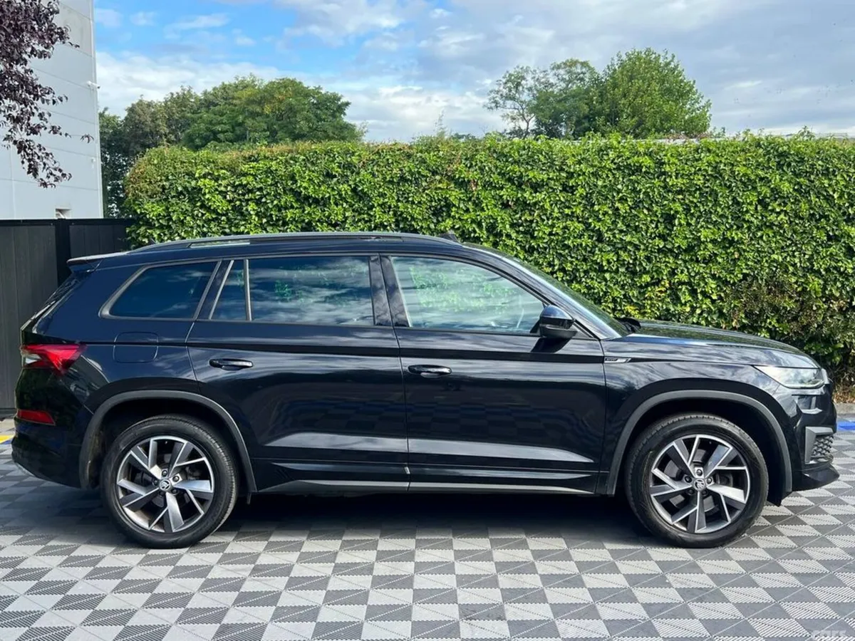 Skoda Kodiaq Estate, Diesel, 2021, Black