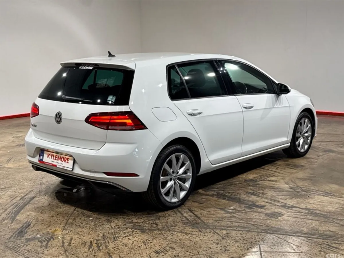 Volkswagen Golf Hatchback, Petrol, 2019, White