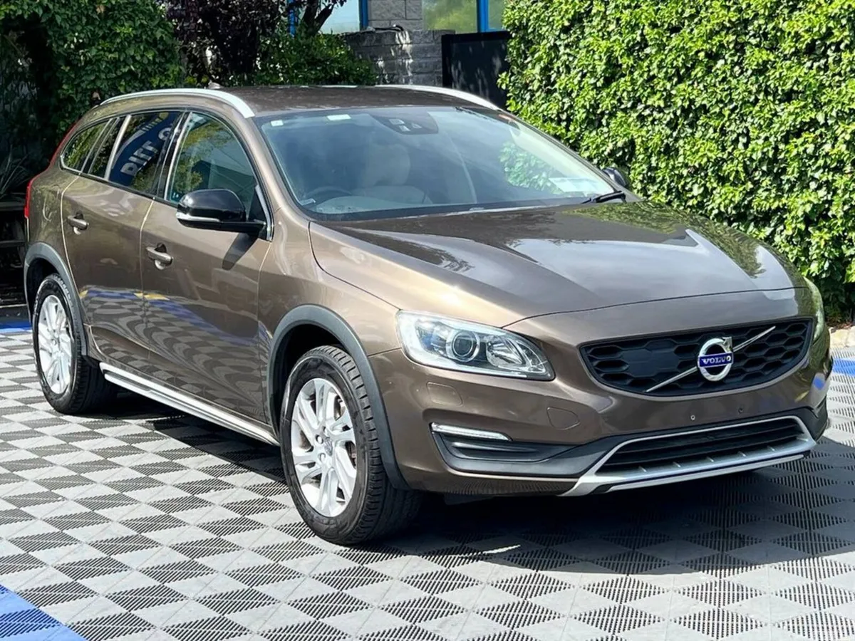 Volvo V60 Estate, Diesel, 2018, Brown