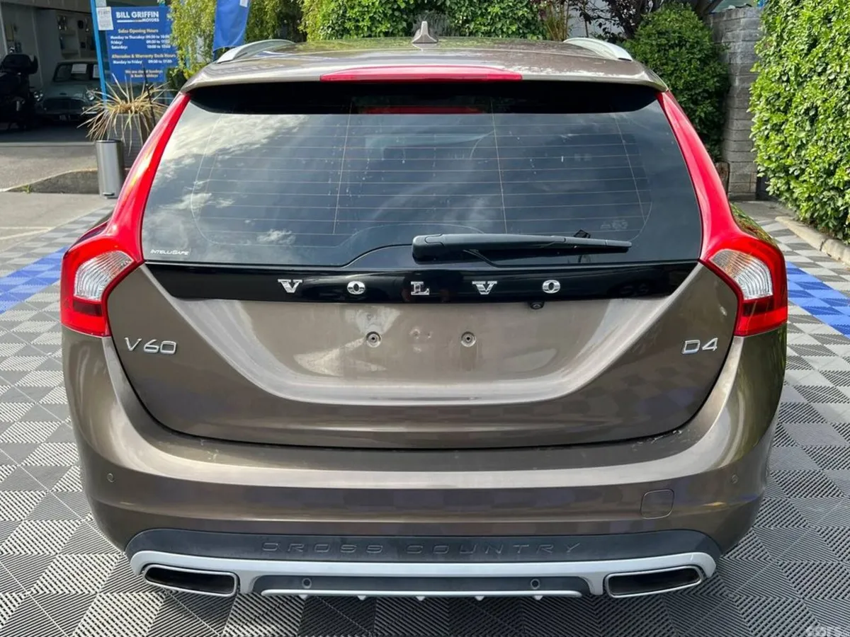 Volvo V60 Estate, Diesel, 2018, Brown