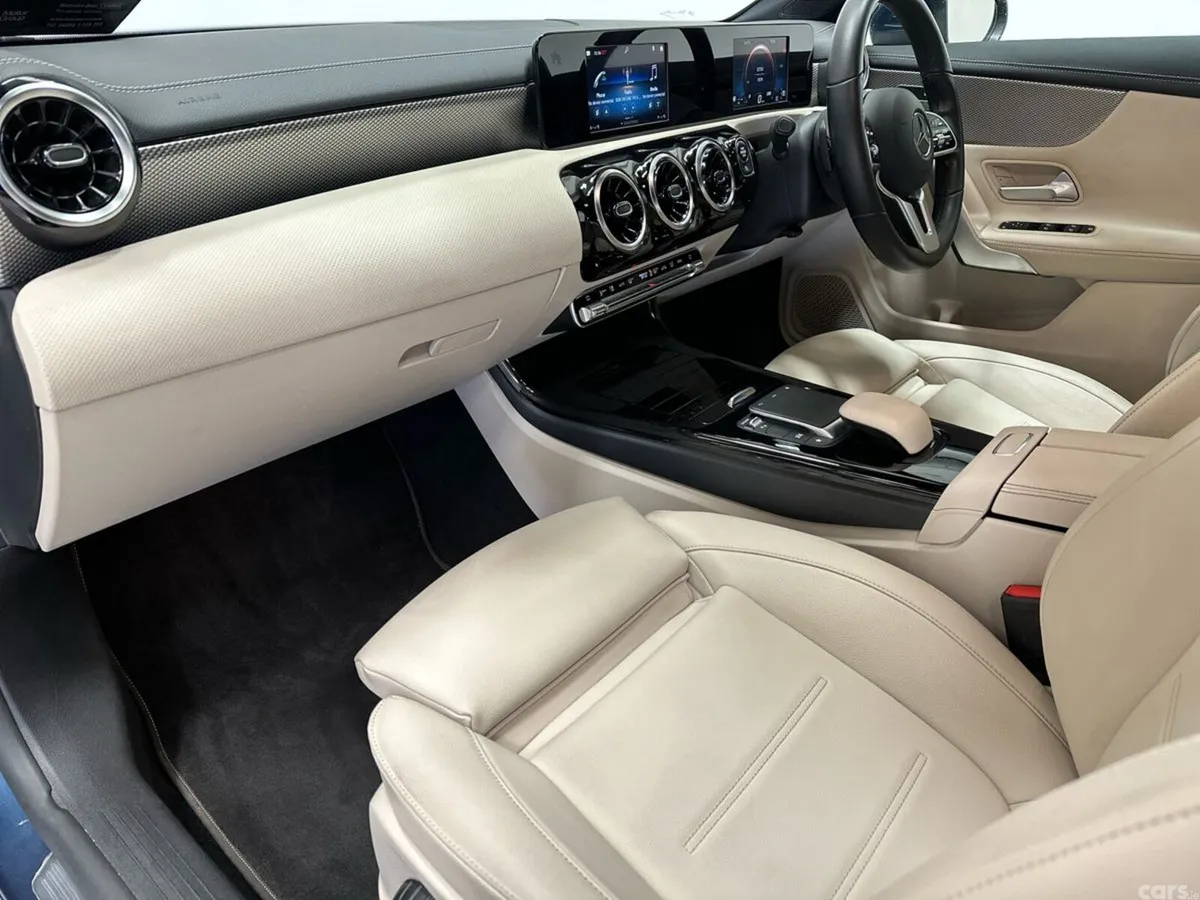 Mercedes-Benz CLA Saloon, Diesel, 2021, Blue