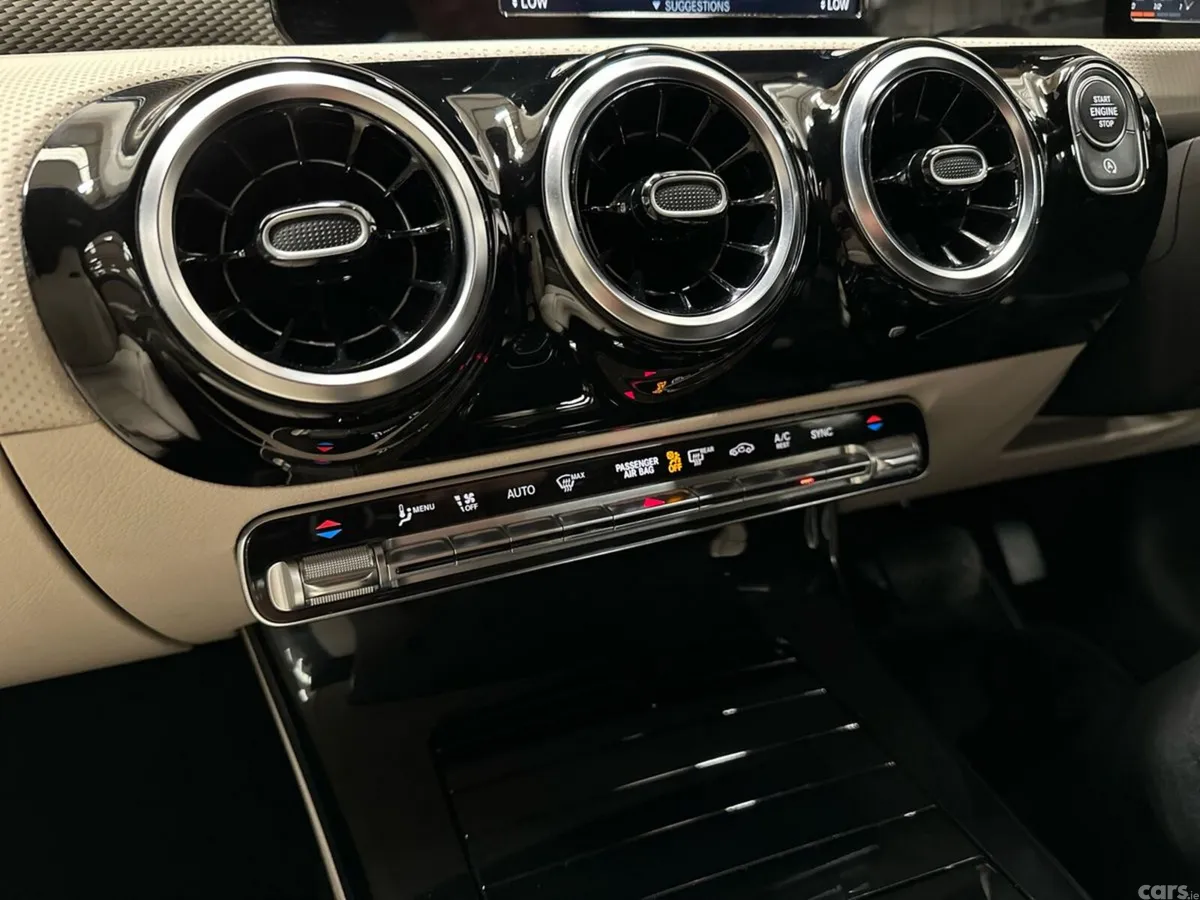 Mercedes-Benz CLA Saloon, Diesel, 2021, Blue