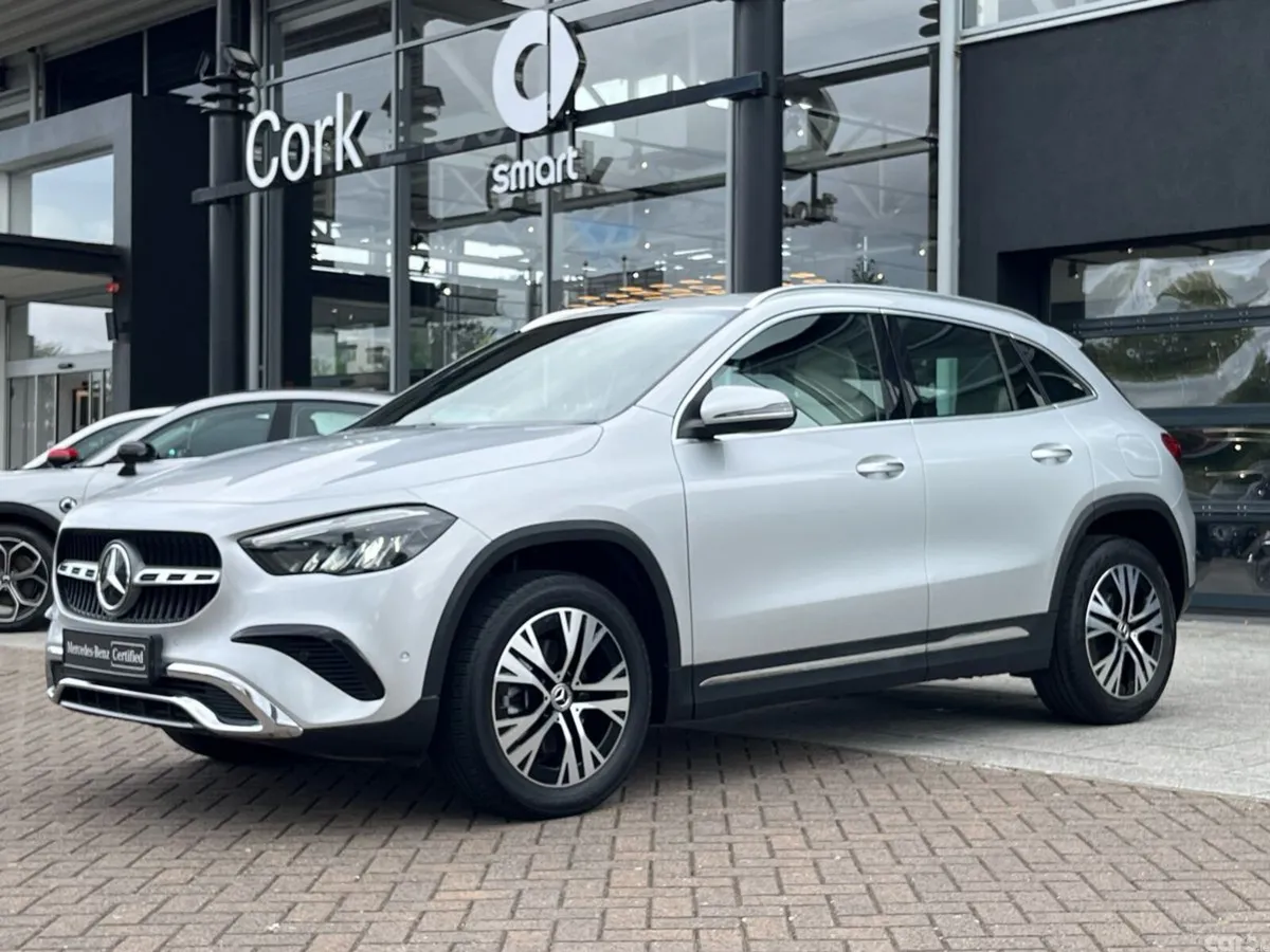 Mercedes-Benz GLA SUV, Diesel, 2024, Silver