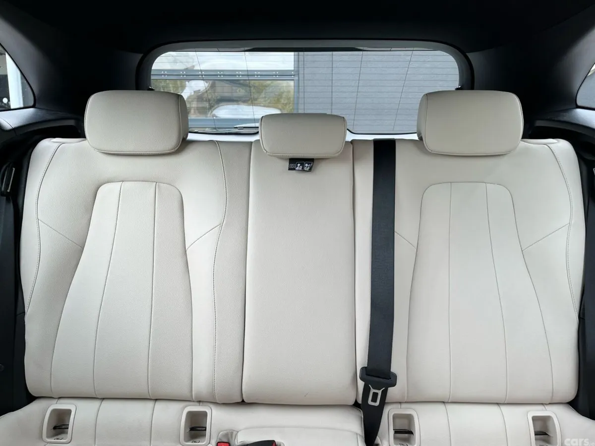 Mercedes-Benz GLA SUV, Diesel, 2024, Silver