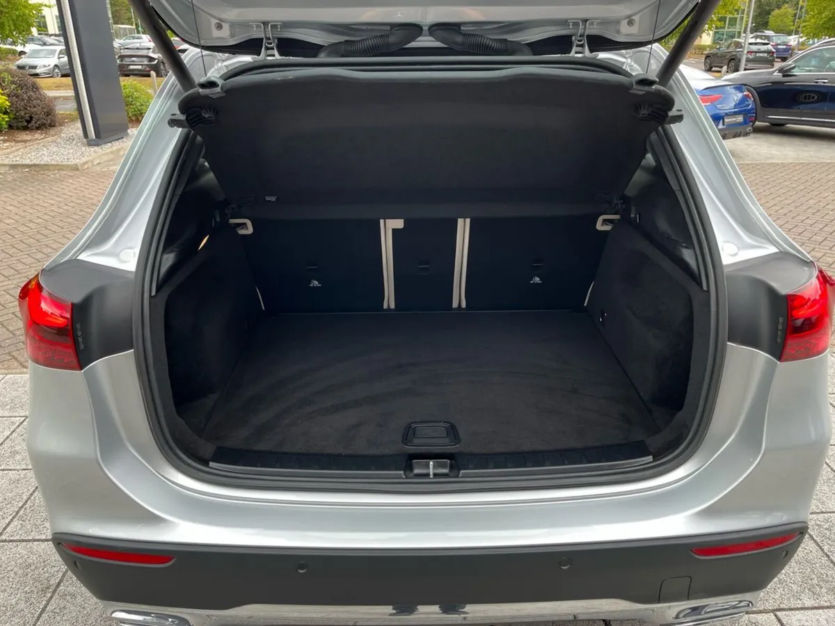 Mercedes-Benz GLA SUV, Diesel, 2024, Silver