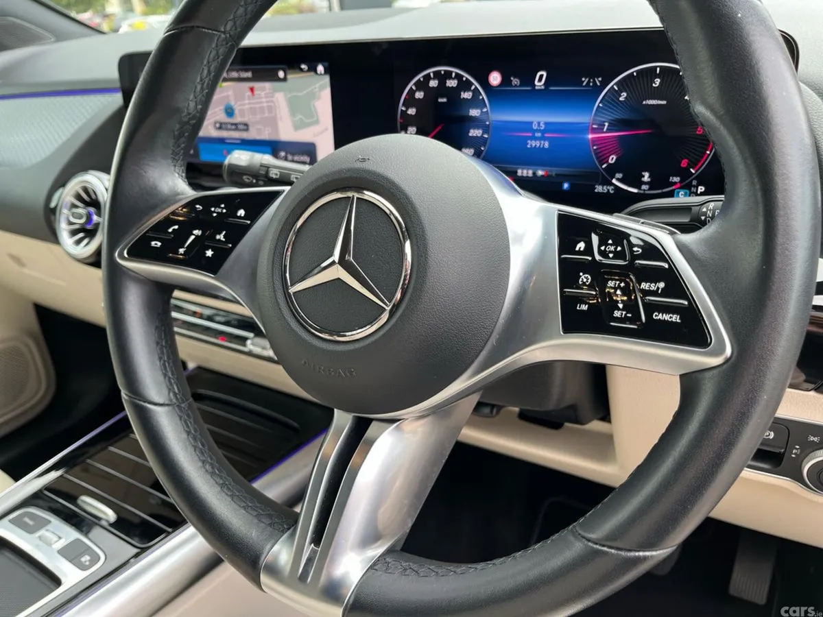 Mercedes-Benz GLA SUV, Diesel, 2024, Silver