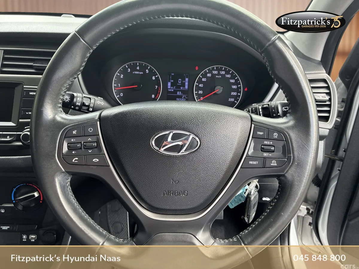 Hyundai i20 Hatchback, Petrol, 2020, Grey