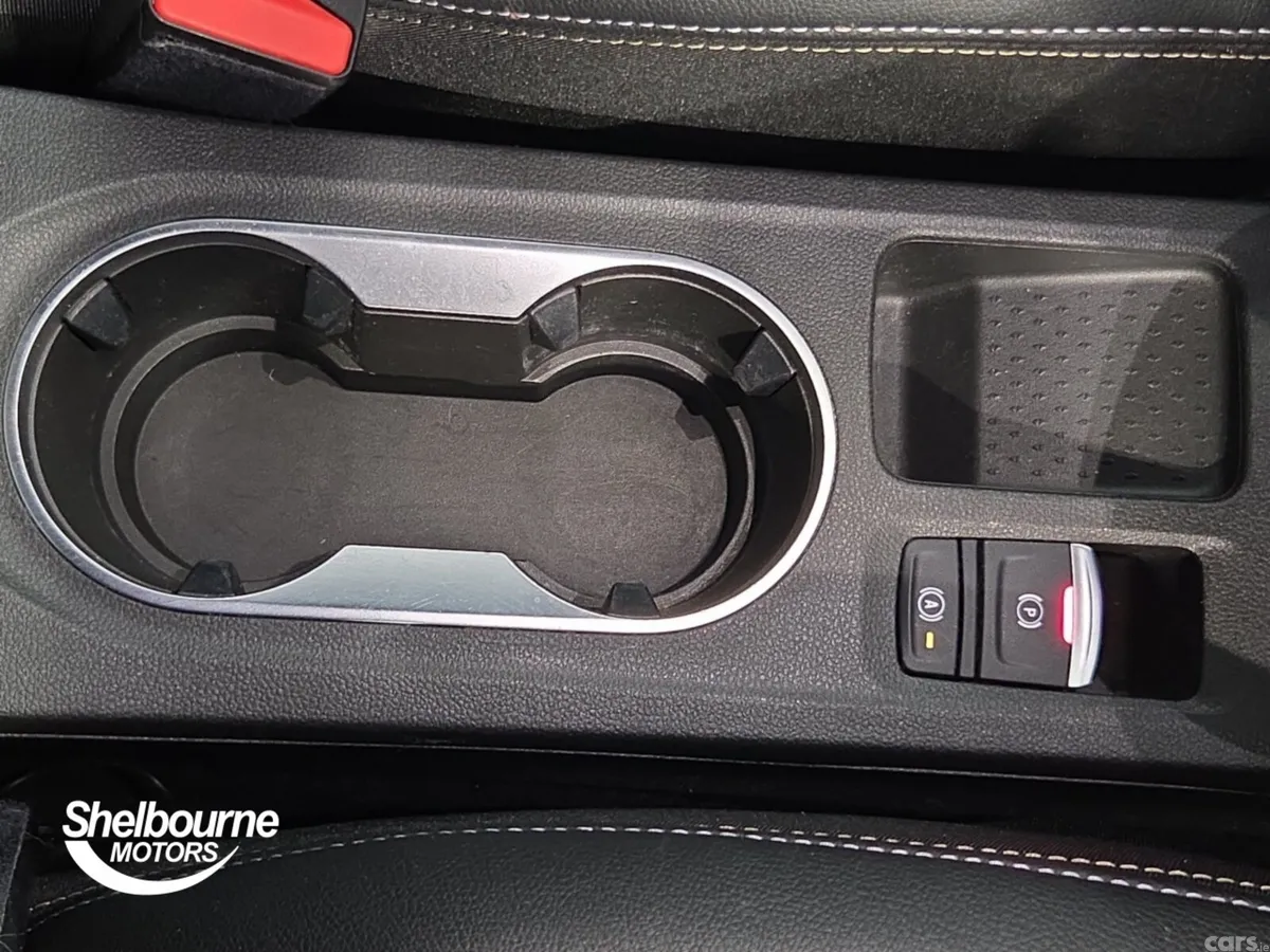 Renault Captur Hatchback, Petrol Hybrid, 2023, Grey