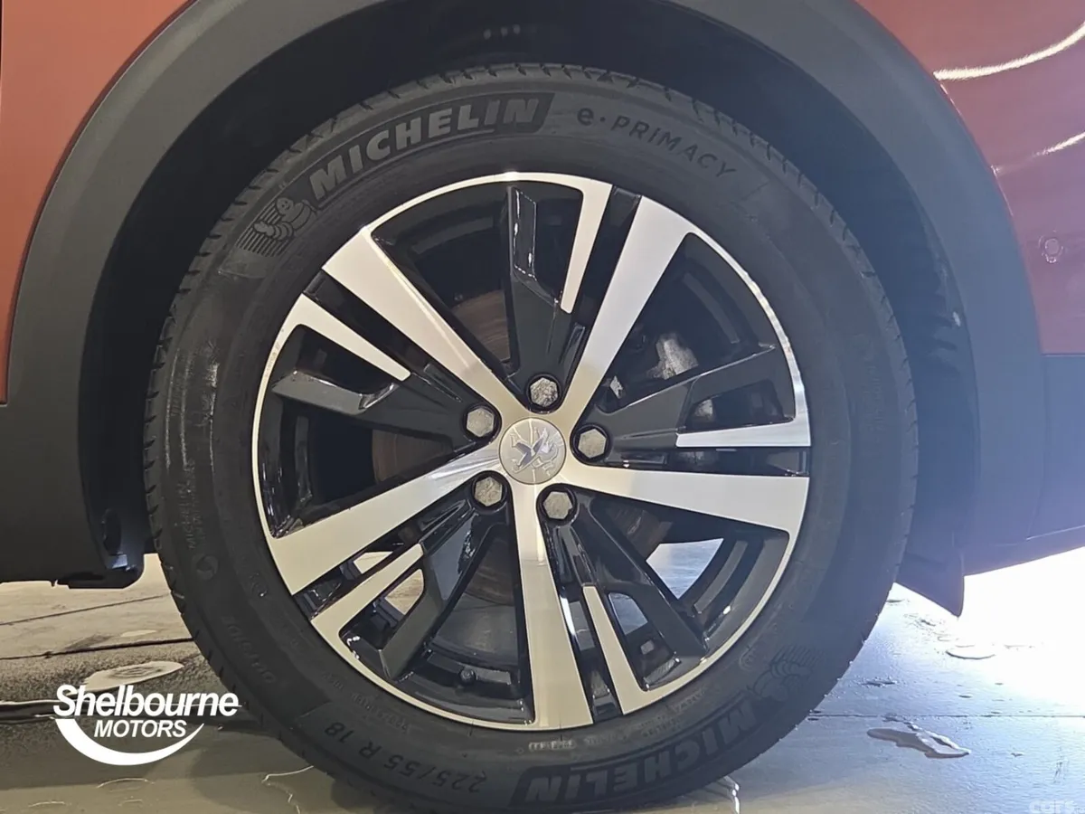 Peugeot 5008 Estate, Diesel, 2023, Brown