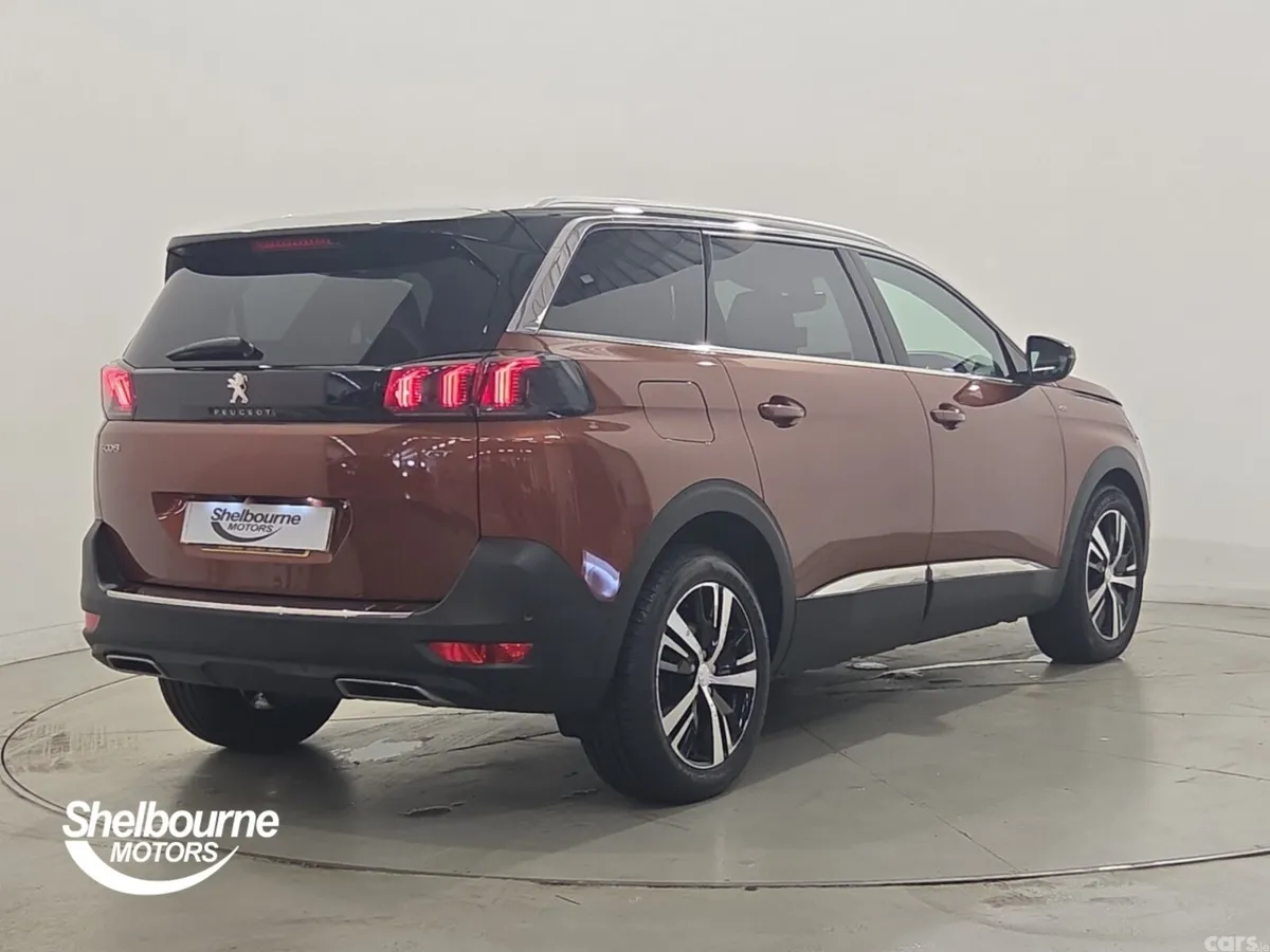 Peugeot 5008 Estate, Diesel, 2023, Brown