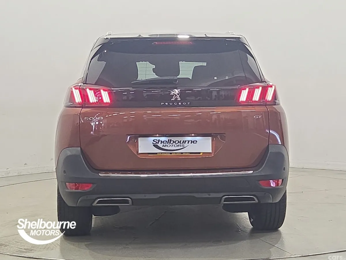 Peugeot 5008 Estate, Diesel, 2023, Brown