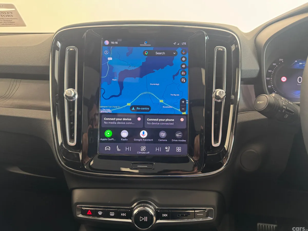 Volvo XC40 Estate/Jeep, Electric, 2023, Grey