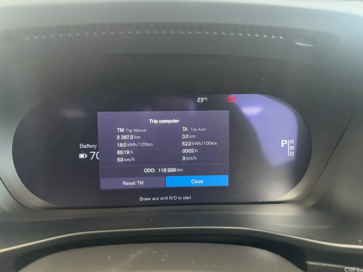 Volvo XC40 Estate/Jeep, Electric, 2023, Grey