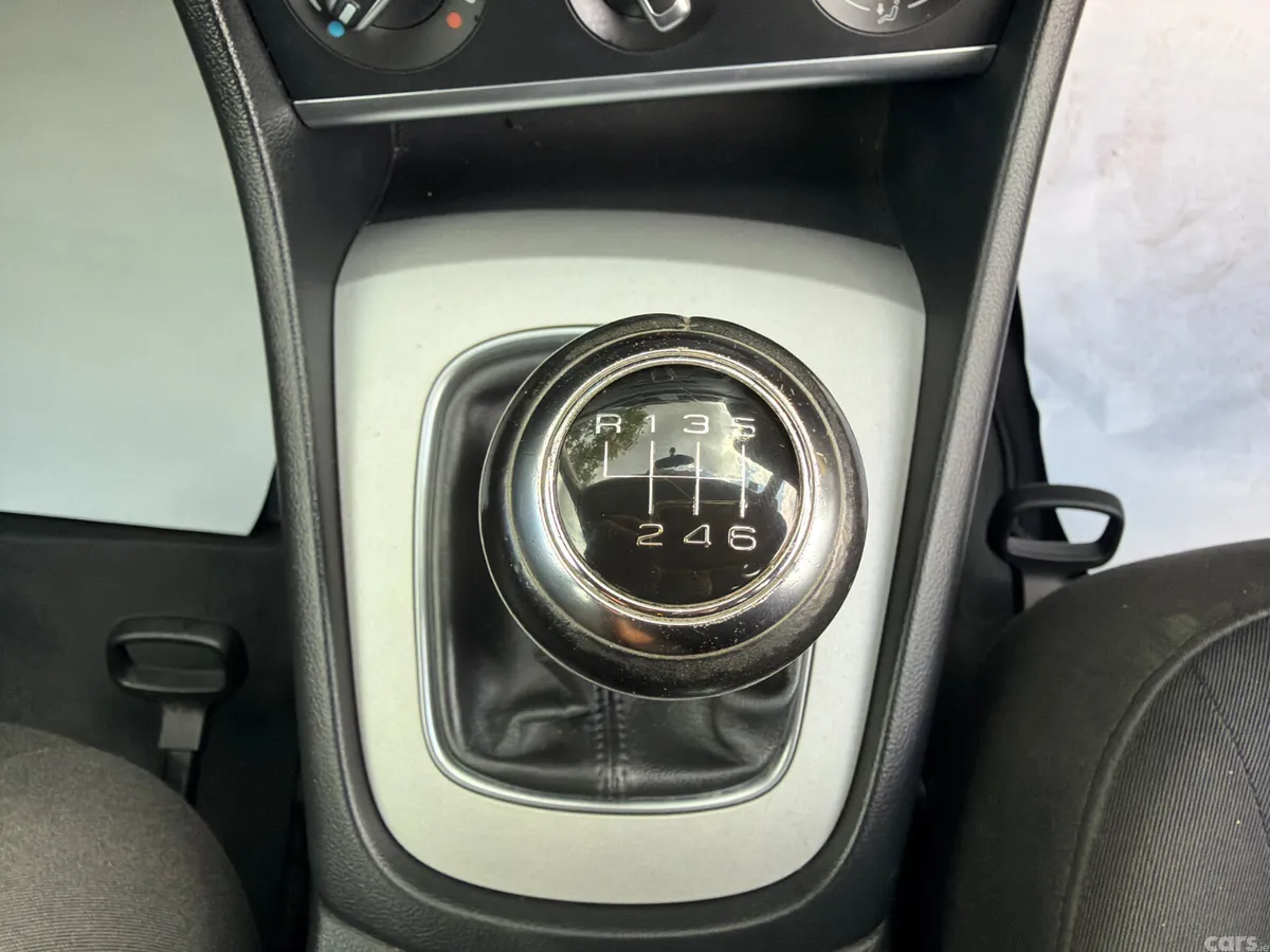 Audi Q3 SUV, Diesel, 2013, Beige