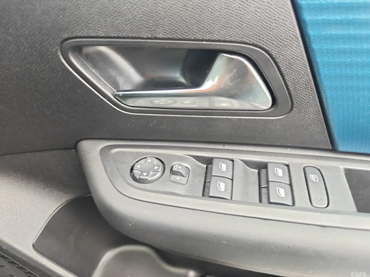 Citroen e-C4 Hatchback, Electric, 2025, Blue