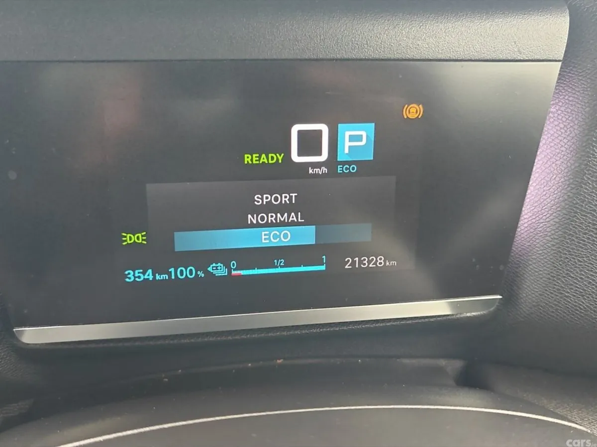Citroen e-C4 Hatchback, Electric, 2025, Blue