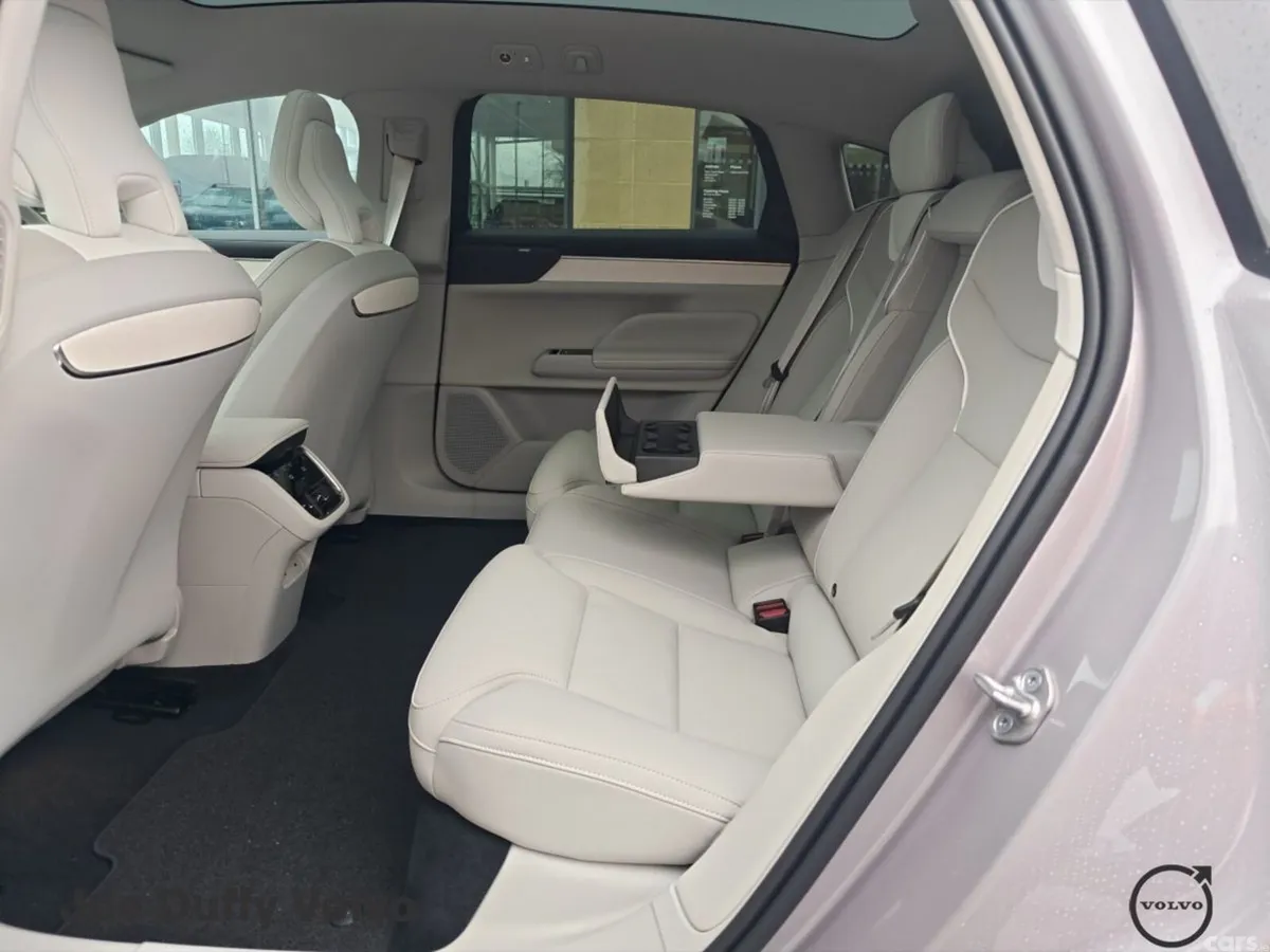 Volvo ES90 Hatchback, Electric, 2026, Silver