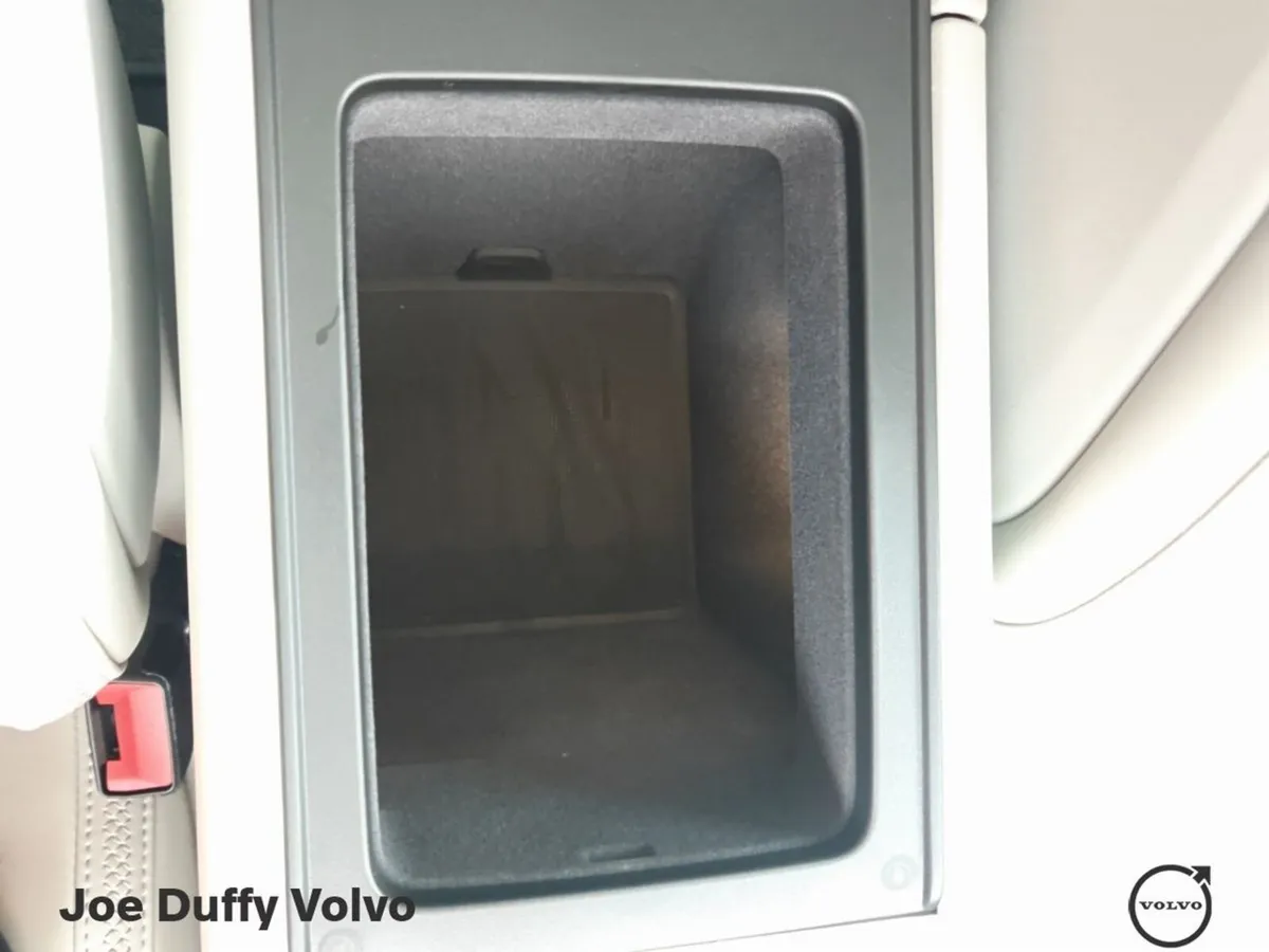 Volvo ES90 Hatchback, Electric, 2026, Silver