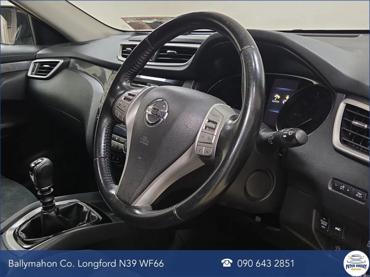 Nissan X-Trail SUV, Diesel, 2016, Green