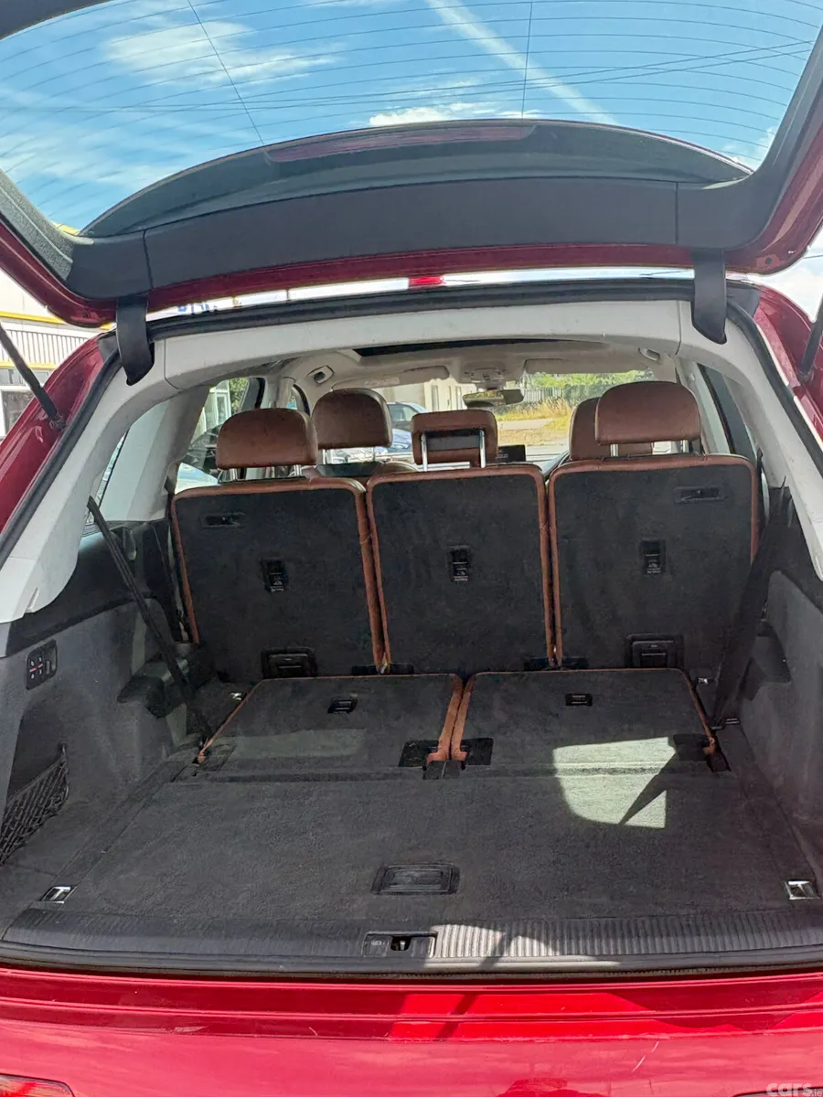 Audi Q7 SUV, Diesel, 2016, Red
