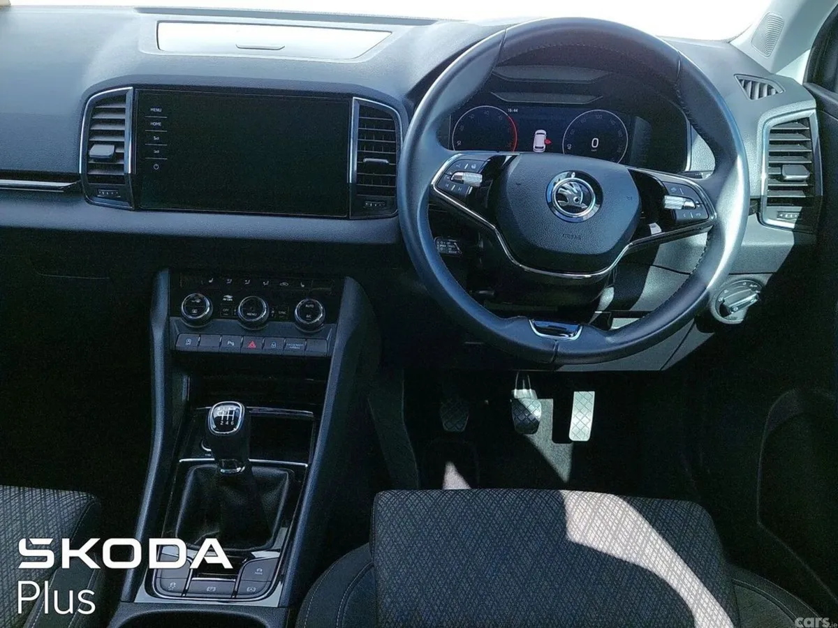 Skoda Karoq SUV, Diesel, 2024, Grey