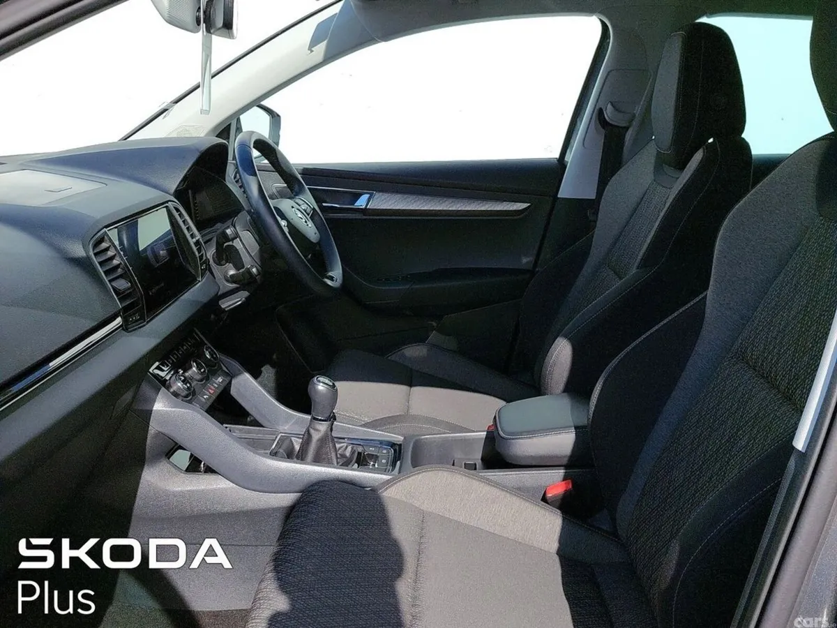 Skoda Karoq SUV, Diesel, 2024, Grey