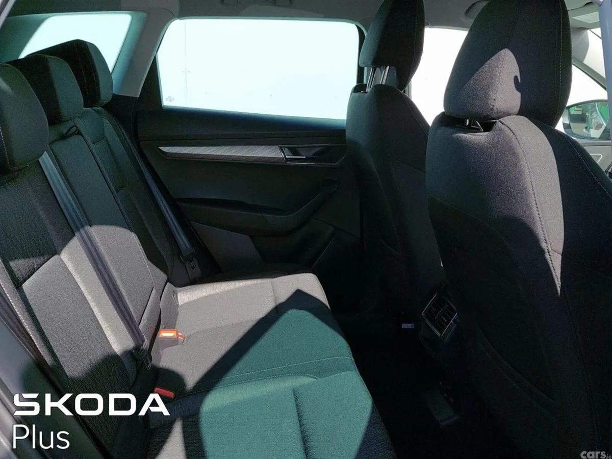 Skoda Karoq SUV, Diesel, 2024, Grey