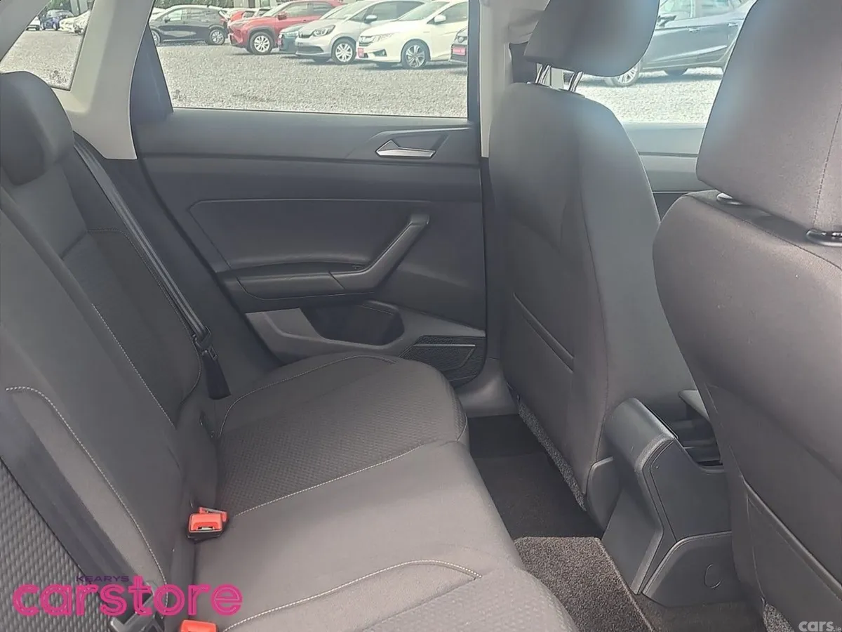 Volkswagen Polo Hatchback, Petrol, 2018, Blue