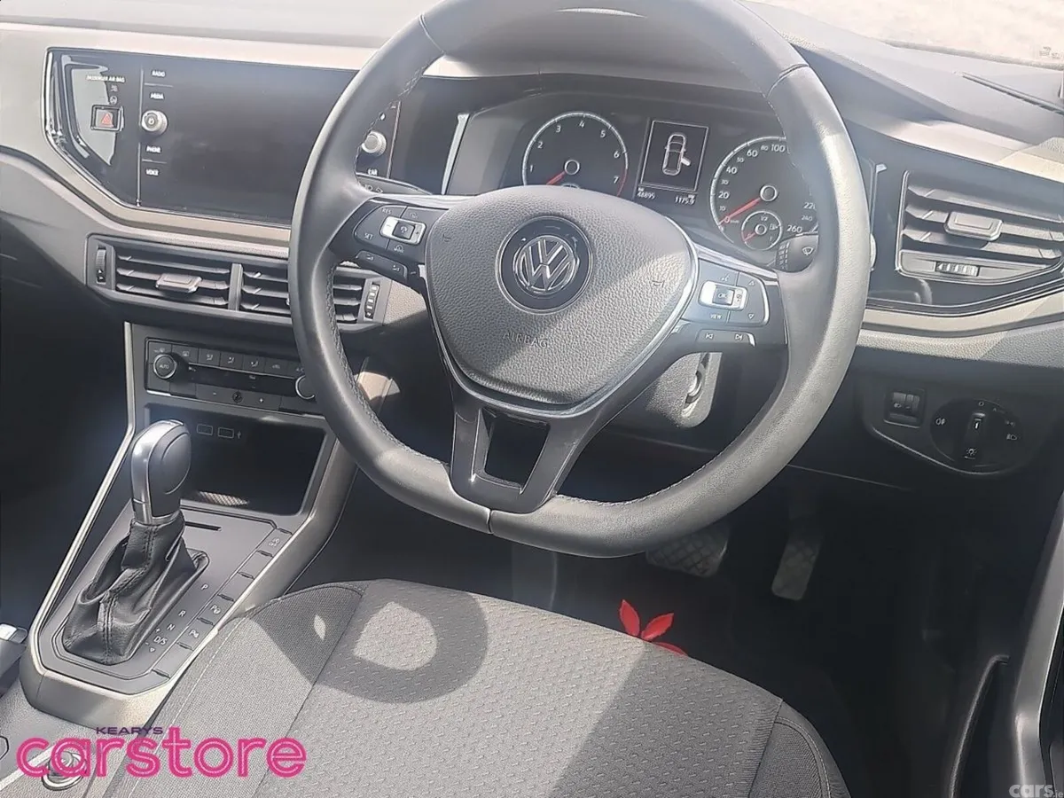 Volkswagen Polo Hatchback, Petrol, 2018, Blue