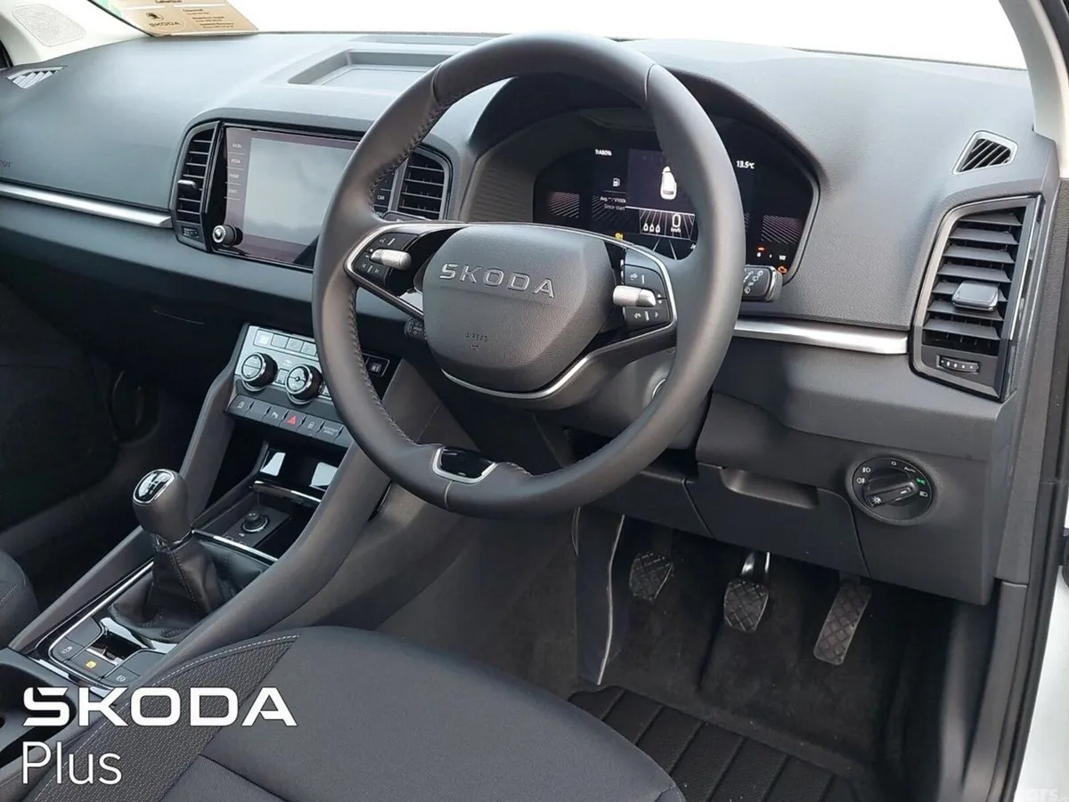 Skoda Karoq SUV, Diesel, 2026, White