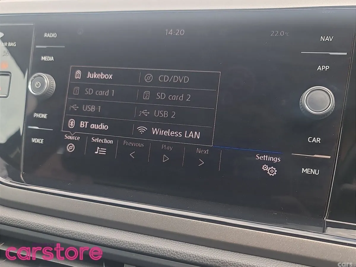 Volkswagen Polo Hatchback, Petrol, 2018, Blue