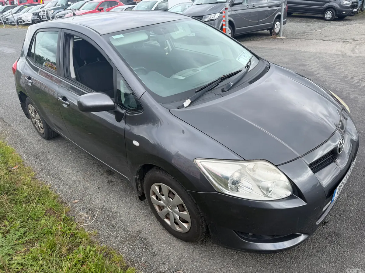 Toyota Auris Hatchback, Diesel, 2009, Grey