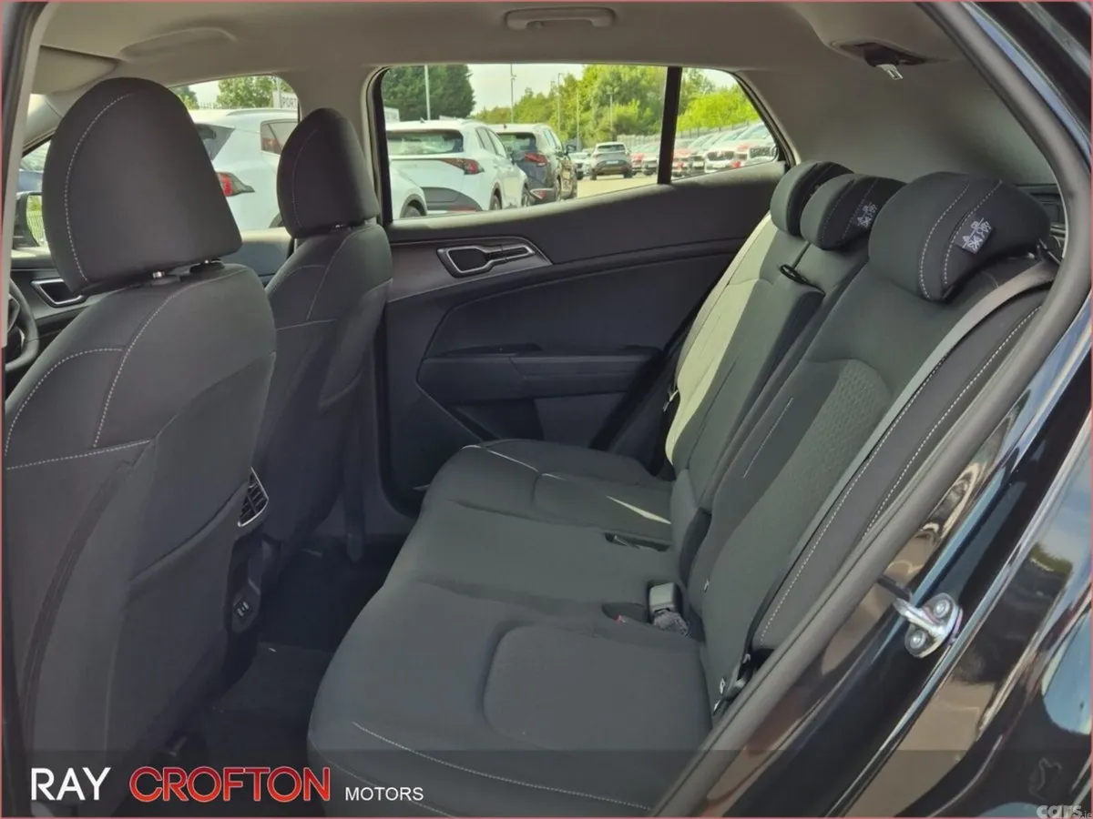 Kia Sportage SUV, Diesel Hybrid, 2026, Black