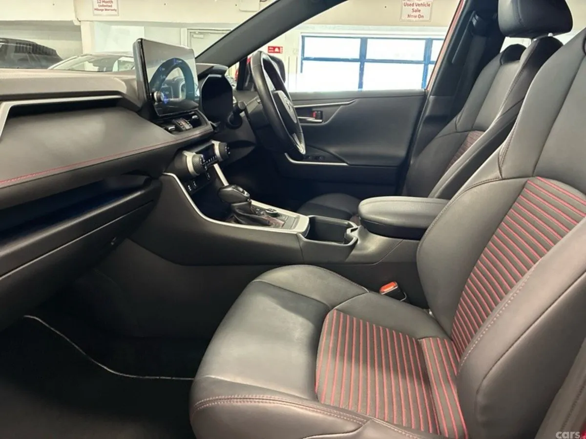 Toyota RAV4 SUV, Petrol Plug-in Hybrid, 2023, Red