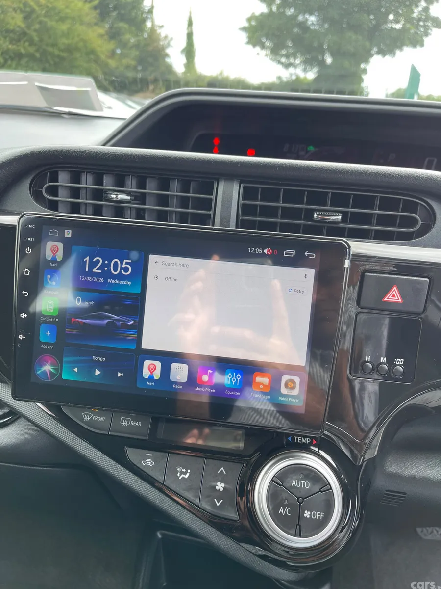 Toyota Aqua Hatchback, Petrol Hybrid, 2016, Navy