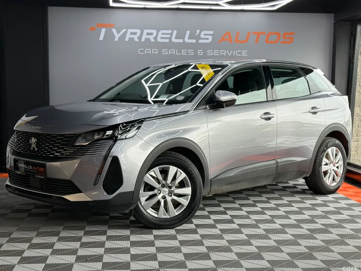 Peugeot 3008 MPV, Diesel, 2021, Grey