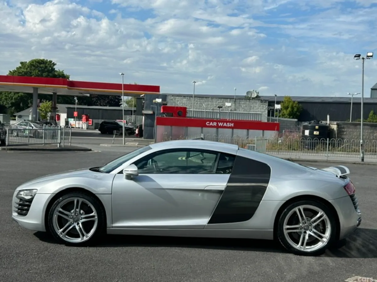Audi R8 Coupe, Petrol, 2007, Silver