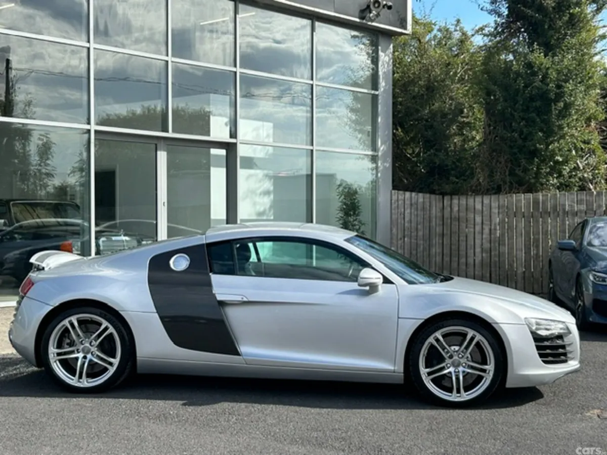 Audi R8 Coupe, Petrol, 2007, Silver