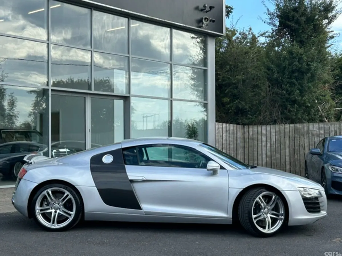 Audi R8 Coupe, Petrol, 2007, Silver