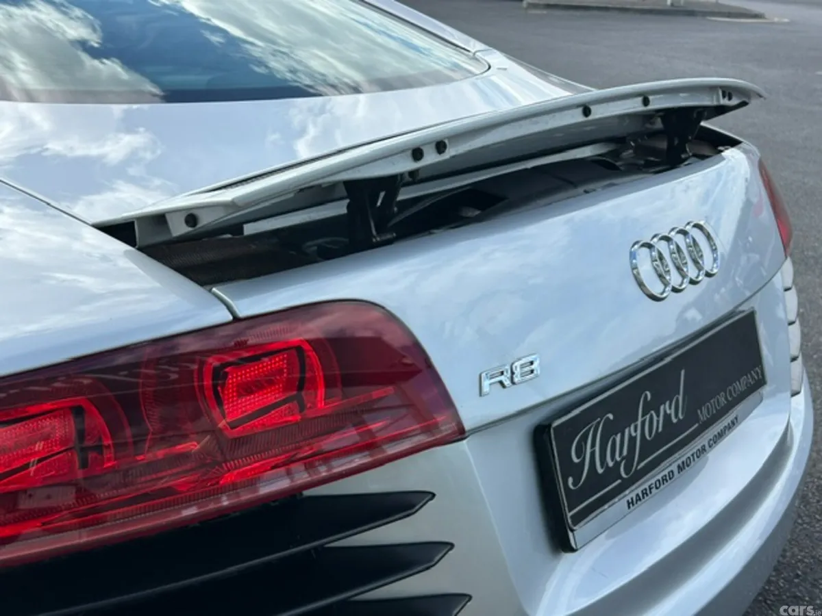Audi R8 Coupe, Petrol, 2007, Silver