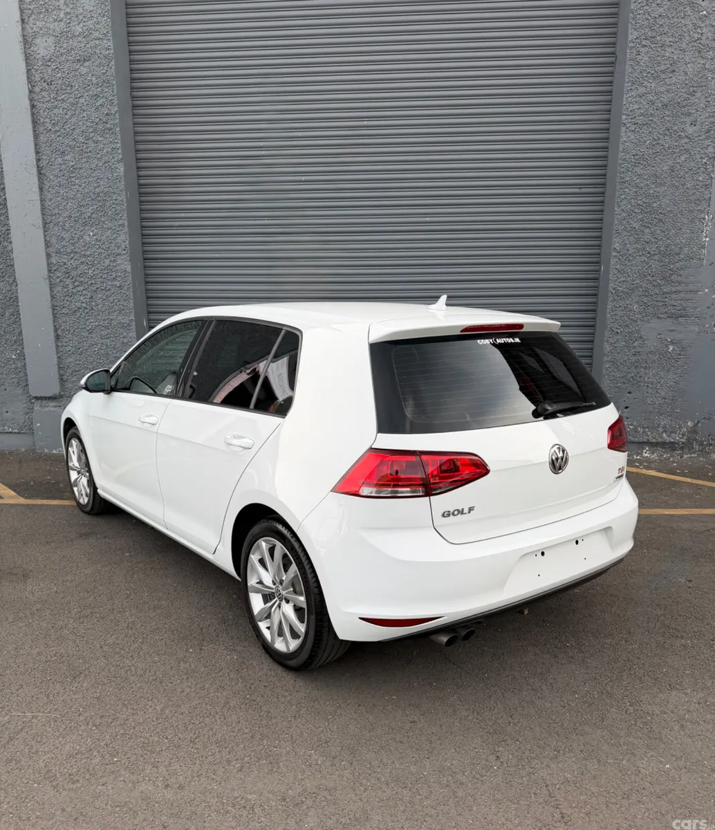 Volkswagen Golf Hatchback, Petrol, 2015, White