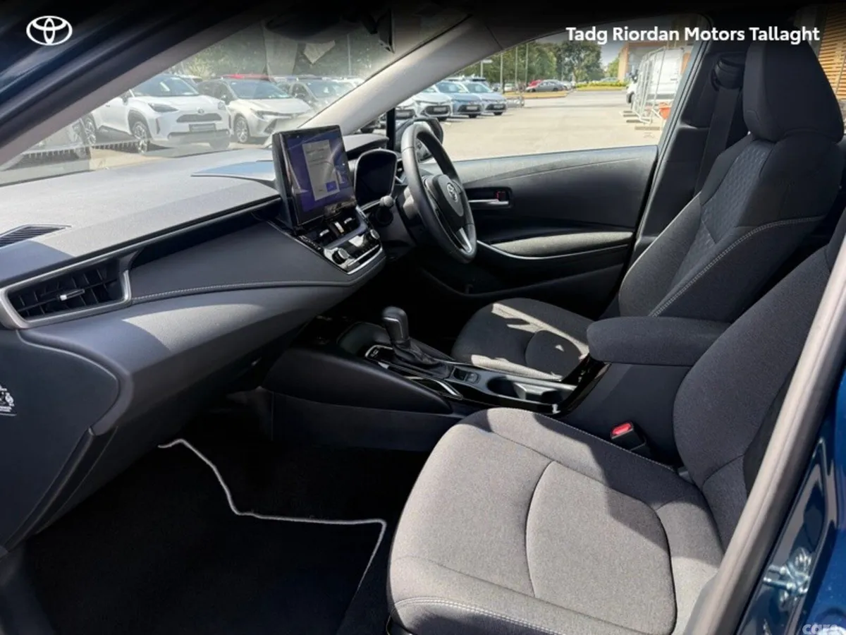 Toyota Corolla Saloon, Petrol Hybrid, 2026, Blue