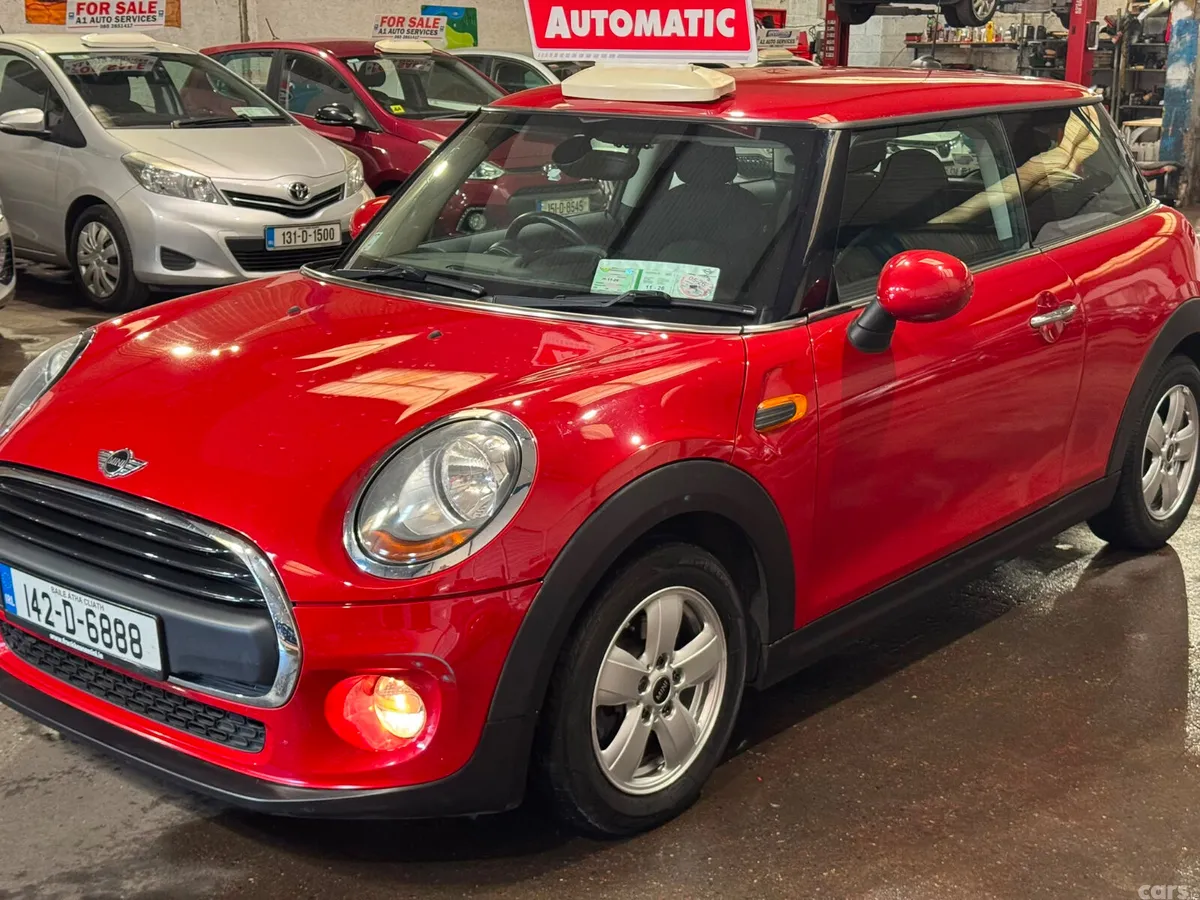 Mini One Hatchback, Petrol, 2014, Red
