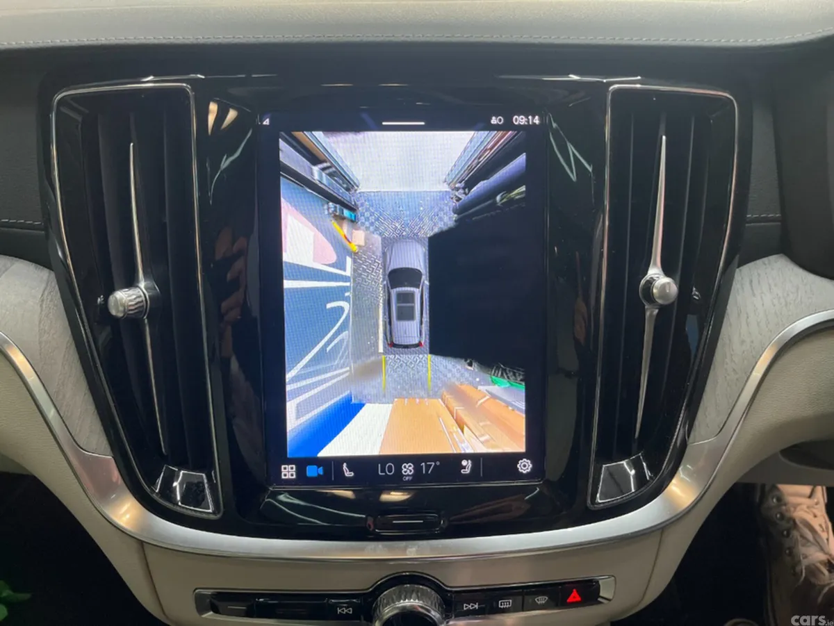 Volvo V60 Estate, Petrol Plug-in Hybrid, 2024, Grey