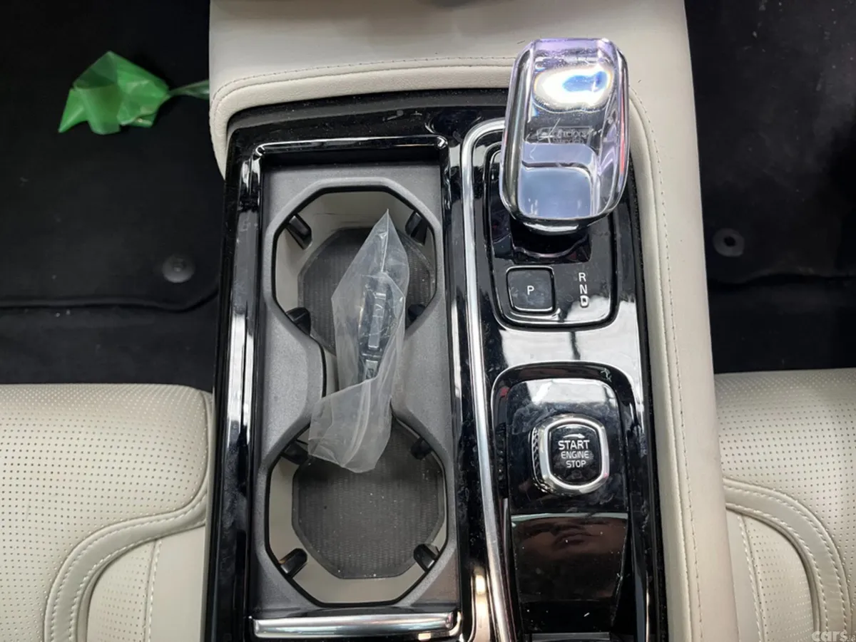 Volvo V60 Estate, Petrol Plug-in Hybrid, 2024, Grey