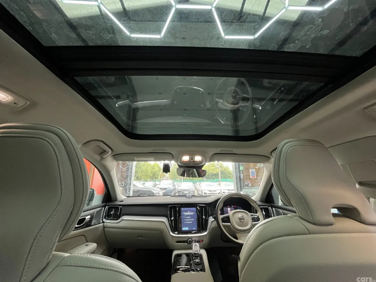 Volvo V60 Estate, Petrol Plug-in Hybrid, 2024, Grey