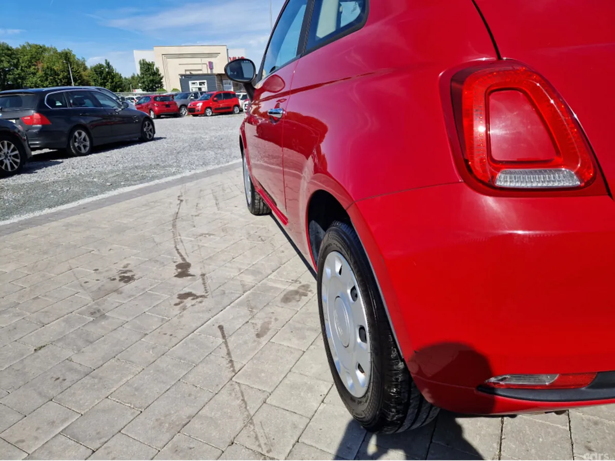 Fiat 500 Hatchback, Petrol, 2017, Red