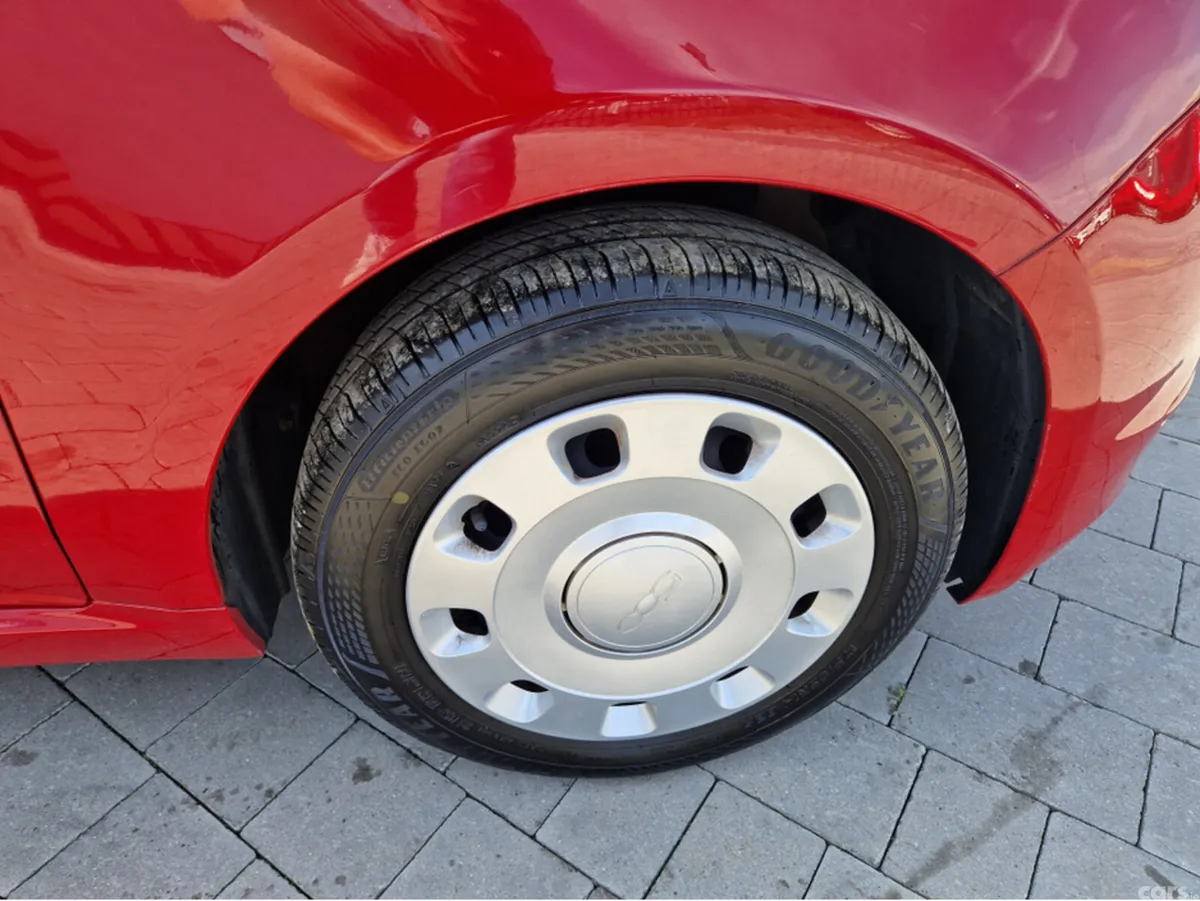 Fiat 500 Hatchback, Petrol, 2017, Red